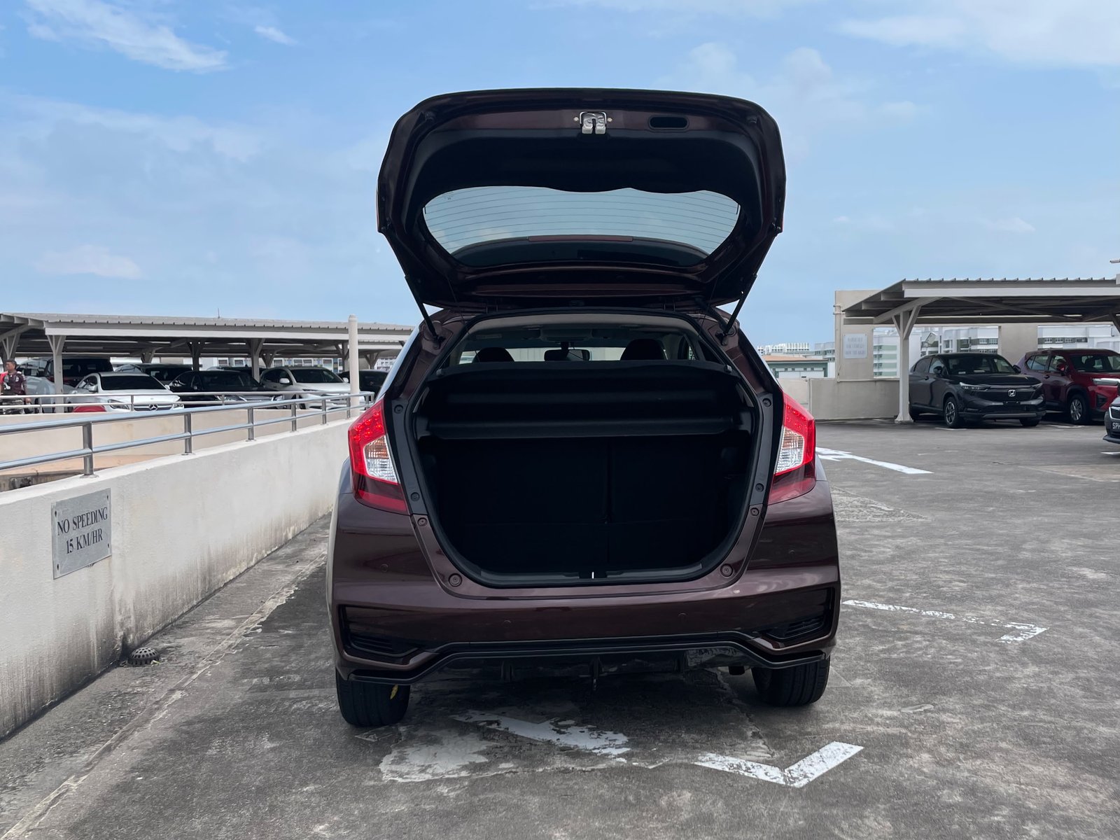Honda Jazz 1.5 photo 9